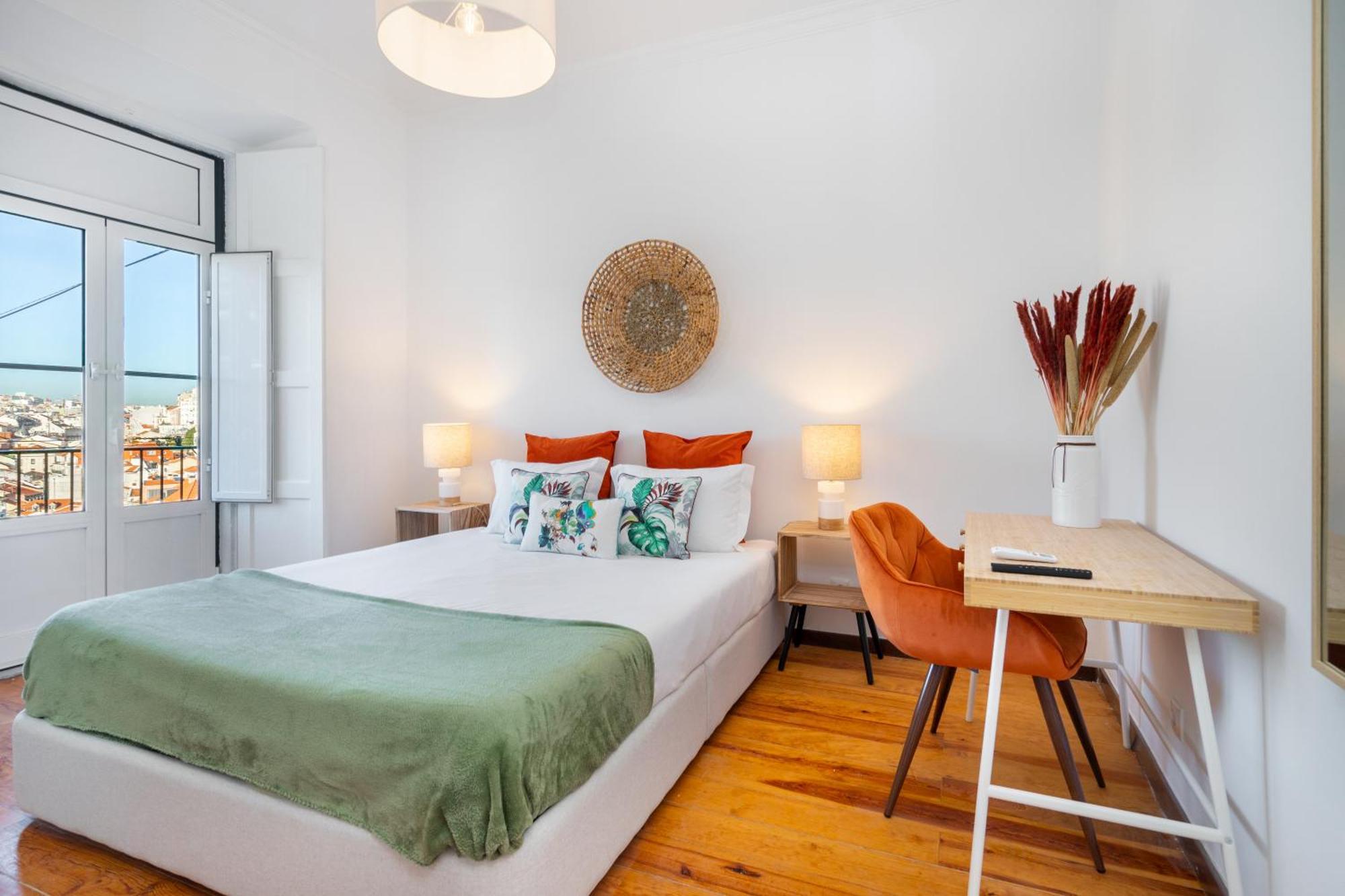 Whome Modern Luxury In Lisbon's Historic Center Apartment