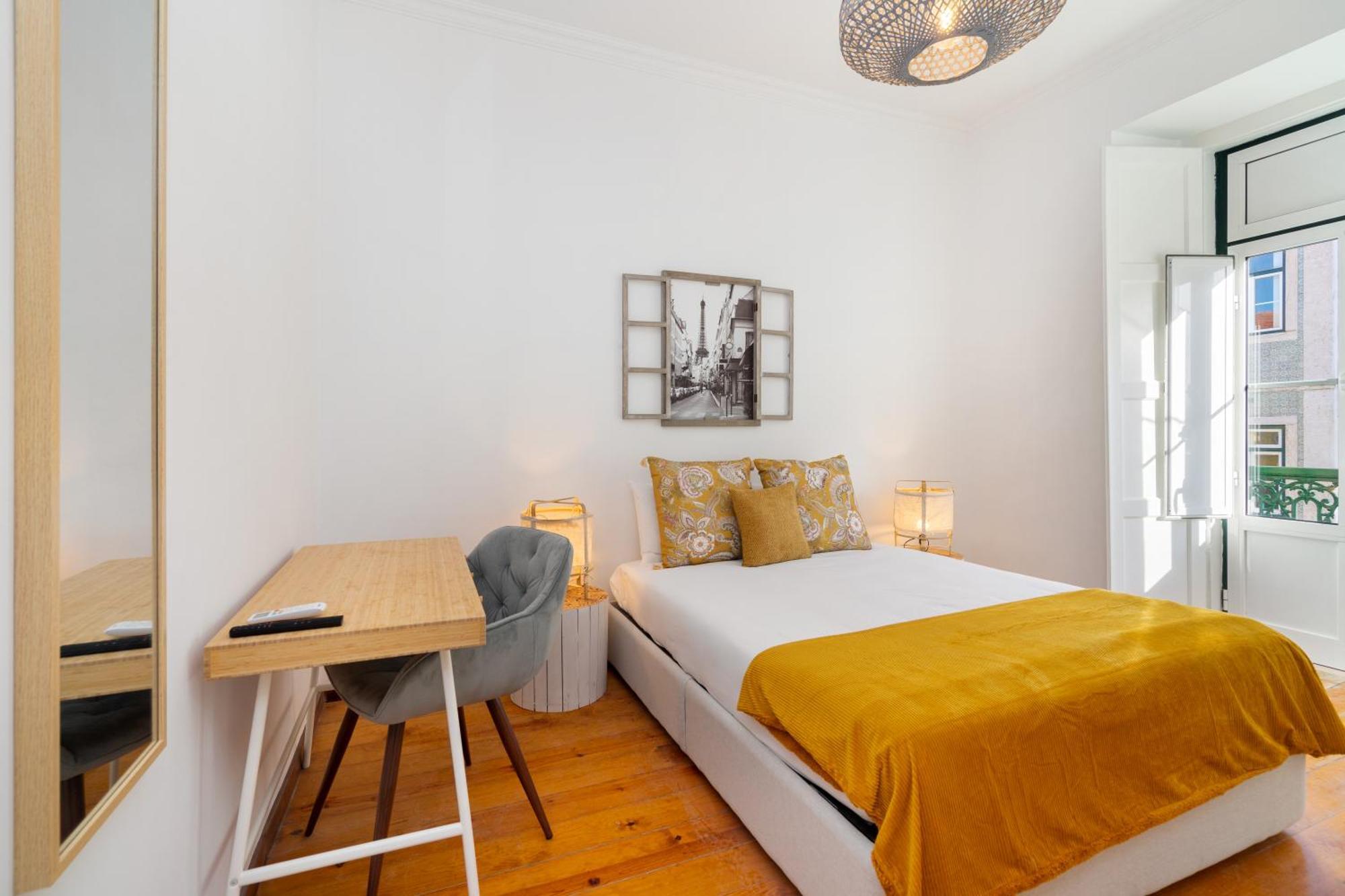 Whome Modern Luxury In Lisbon's Historic Center Apartment